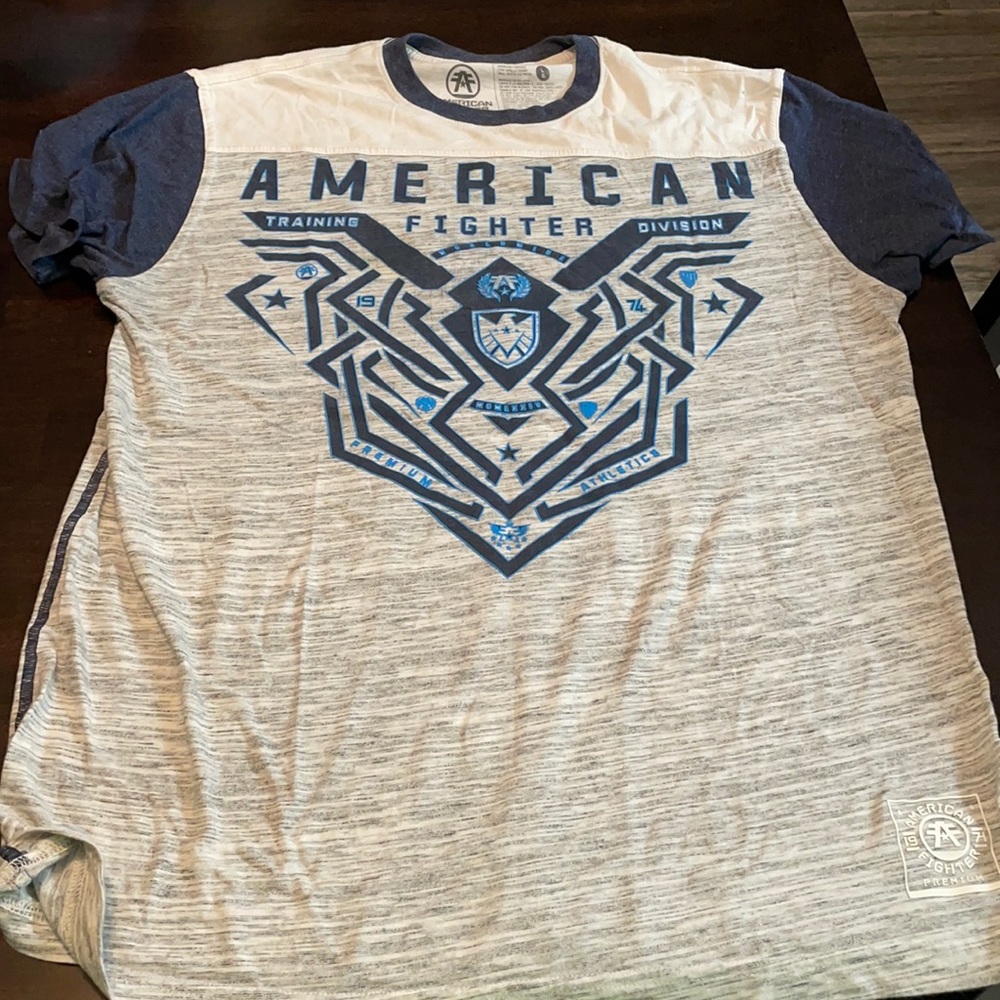 Large American fighter shirt